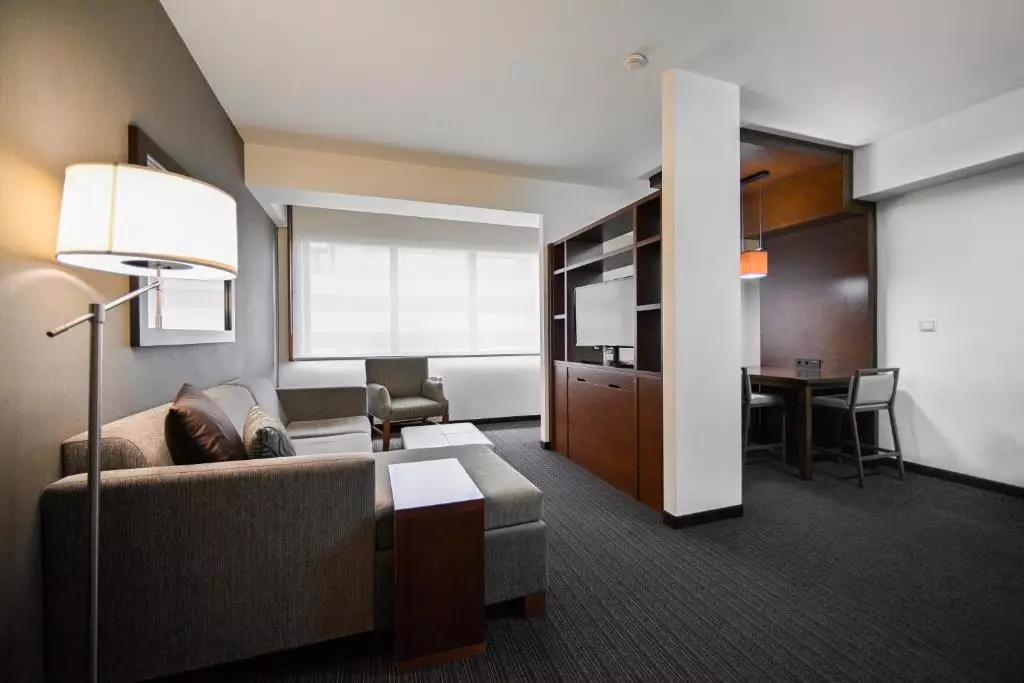 Yerevan Place Hotel